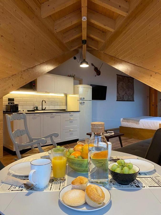 Apartamentos La Casina De Los Musicos Siero Eksteriør bilde